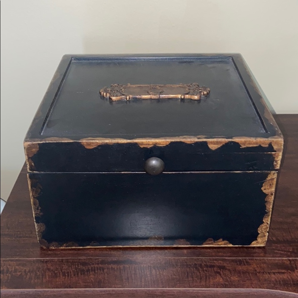 Brown box